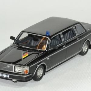 Volvo 264 TE noire limousine Présidence Allemande 1978