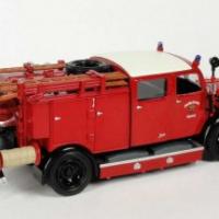 Yatming mercedes benz tlf 15 pompiers schorndorf 1950 autominiature01 com 43013 3 